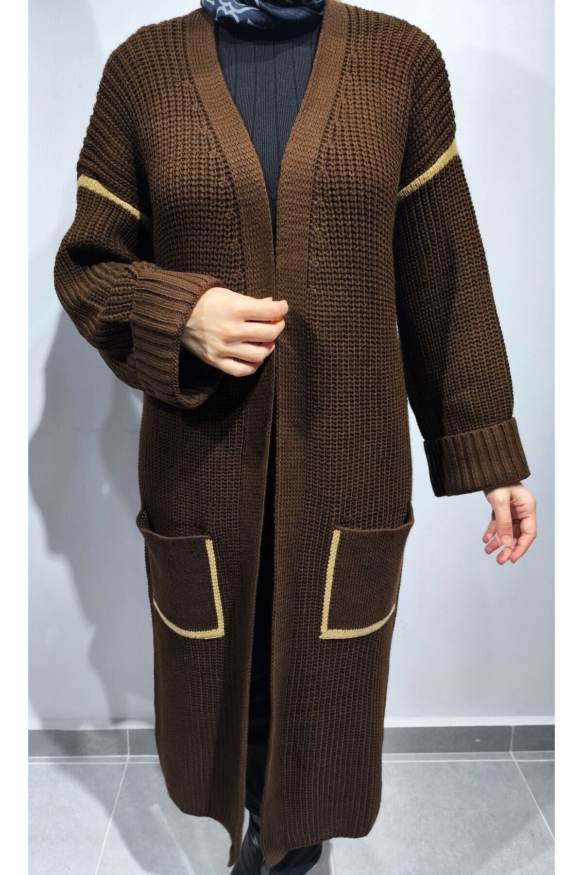 Kışlık Kadın Oversize Triko Hırka - Şık ve Konforlu Tasarım
